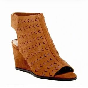 Via Spiga wedge sandals nubuck suede size US 9 chunky comfy realtor